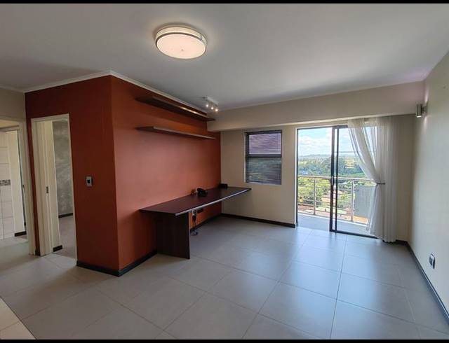 2 BEDROOM APARTMENT FOR SALE IN HATFIELD